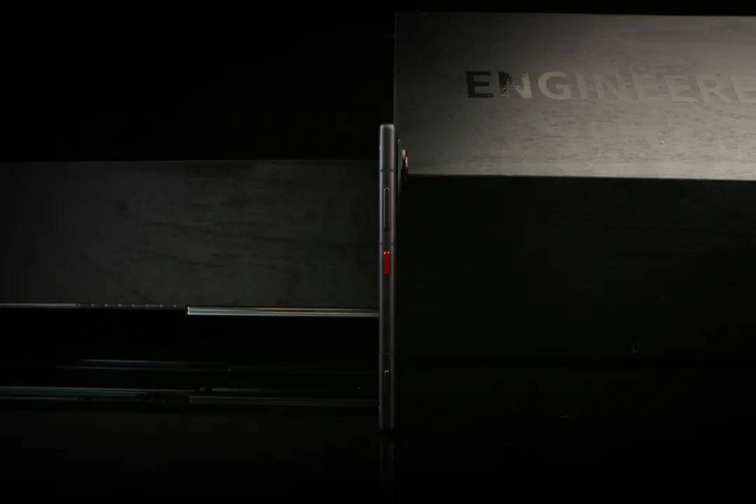 ”！努比亚 Z80 Ultra深度体验CQ9电子平台一台不妥协的“街拍游戏机(图2)