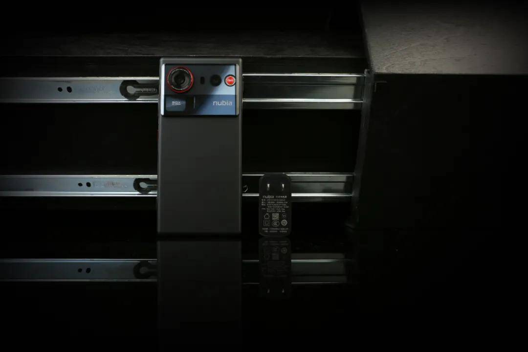 ”！努比亚 Z80 Ultra深度体验CQ9电子平台一台不妥协的“街拍游戏机(图19)